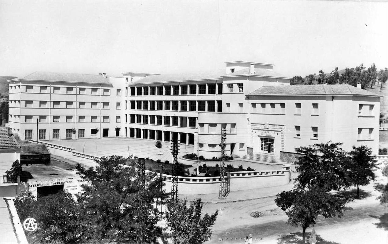 Tiaret 508- College moderne COLLECTION DES AMIS DE ND DE SANTA CRUZ.jpg